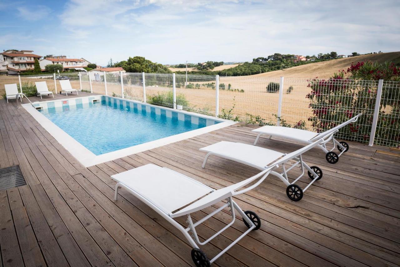 Balconi Del Conero Aparthotel Numana Εξωτερικό φωτογραφία